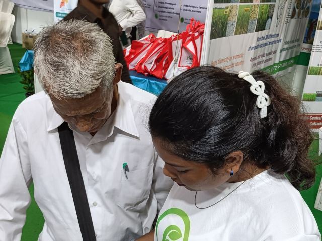 Explaining COStore to a visitor